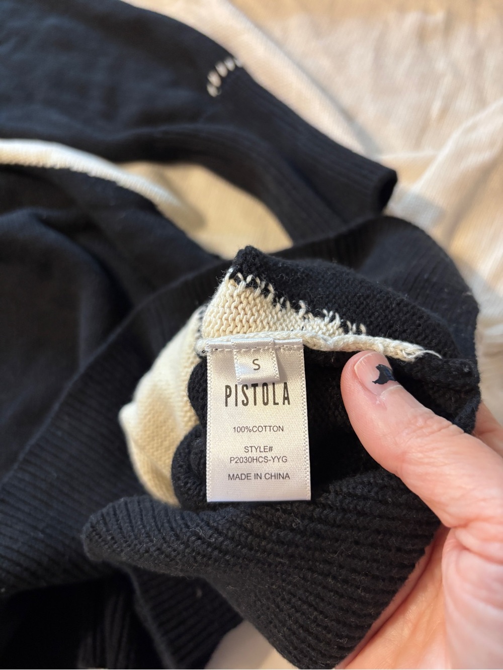 Pistola Colorblock Sweater Oversized Size Small Black Cream Yin Yang Darya Crew - Picture 11 of 12